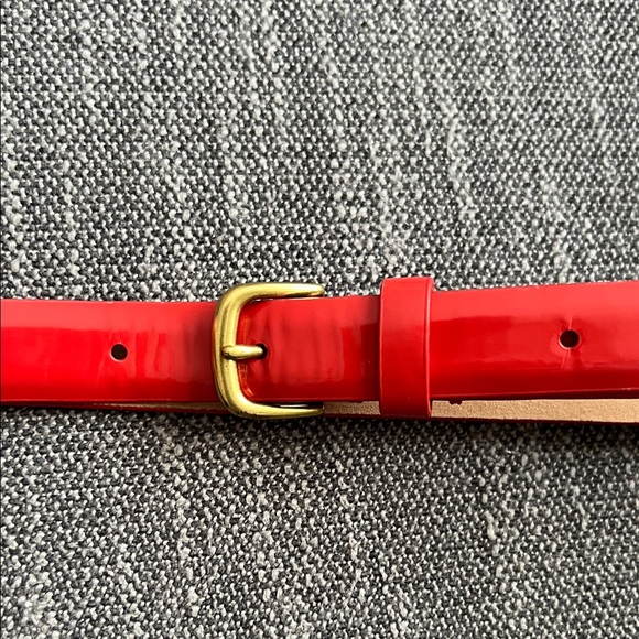 J. Crew Women’s Red Patent Leather Belt with Gold Buckle ❤️🌟 - Picture 3 of 3